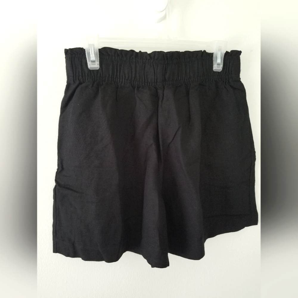 NWOT H&M Linen Blend Elastic Waist Shorts With Pockets Black Size Medium